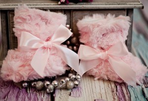 Różowe kozaczki do Chrztu z futerka Rozmiar: 19 (12cm)