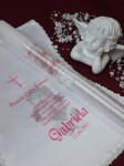 Personalizowana świeca do chrztu z szatką - różowy